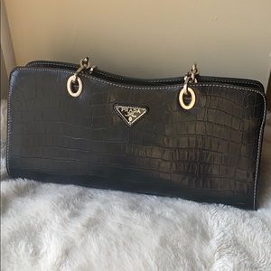 FAUX Prada Purse!!